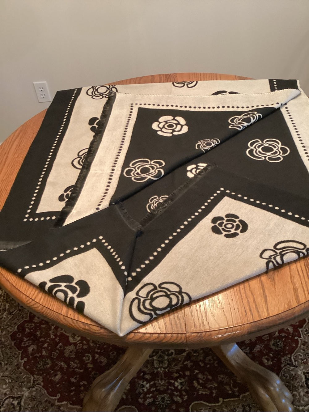 Black & Cream Floral Scarf Top - Picture 3 of 3
